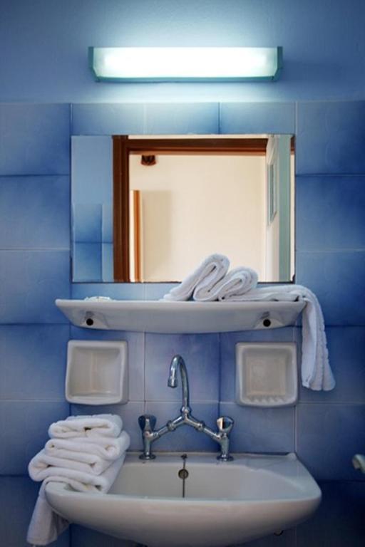 Plubis Studios Kalamaki  Room photo
